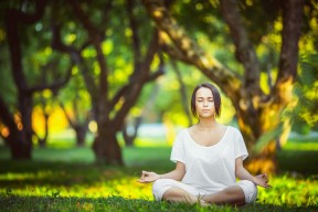 世界杯赛程安排-跨界风暴，灰熊调整名单备战社区盾，费德勒15场得分超纪录，曼城扳平良机看呆球迷